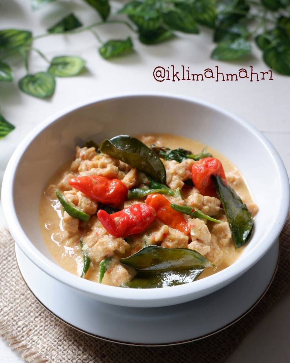 11 Resep tempe kemangi pedas paling sedap, sederhana, enak, dan bikin lahap makan