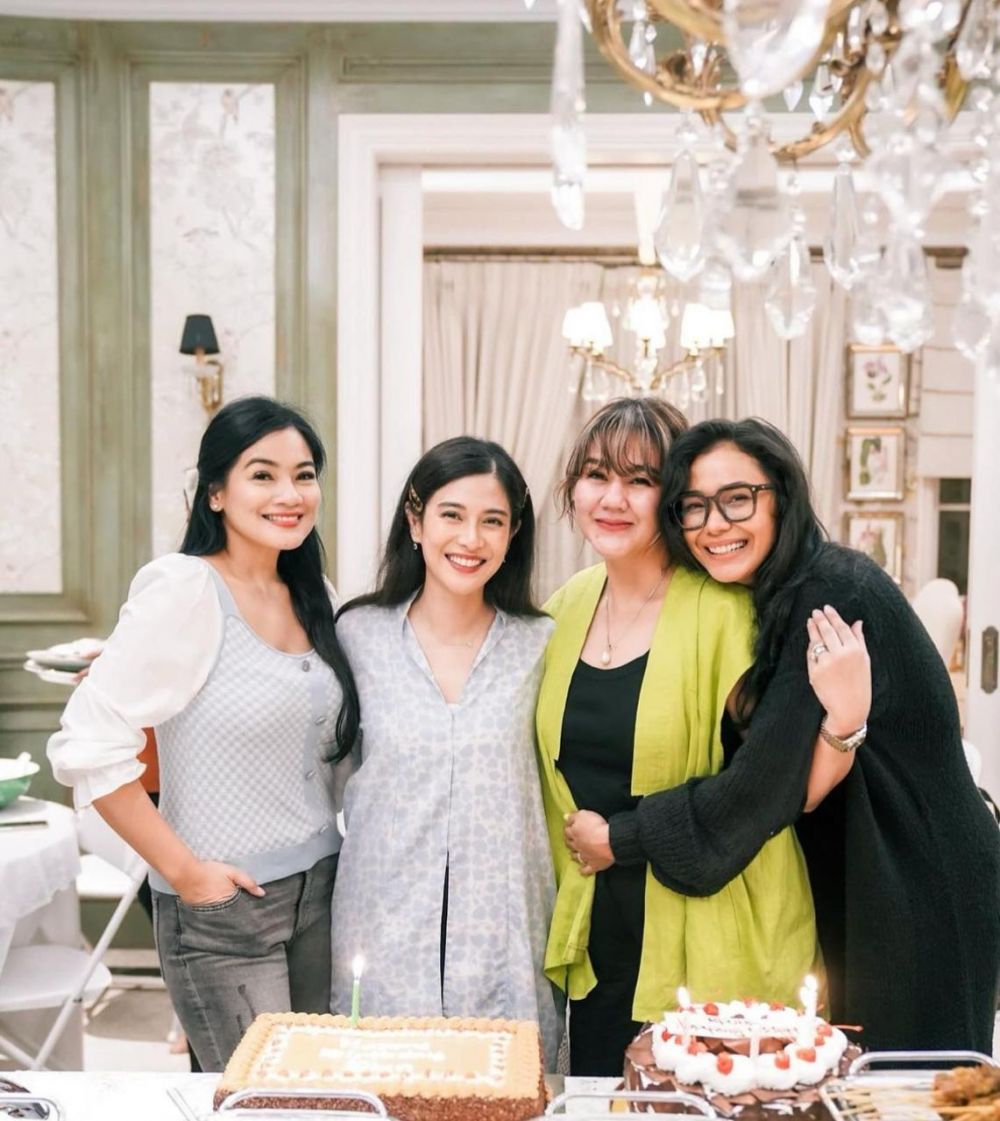 reuni pemain Ada Apa Dengan Cinta © Instagram reuni pemain Ada Apa Dengan Cinta © Instagram