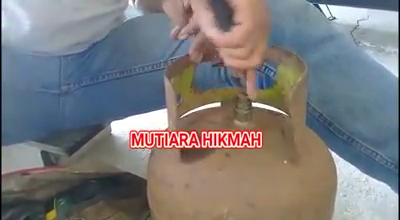 Bukan diselipi karet ban bekas, ini trik mengatasi tabung gas elpiji bocor cuma pakai 1 alat sederhana