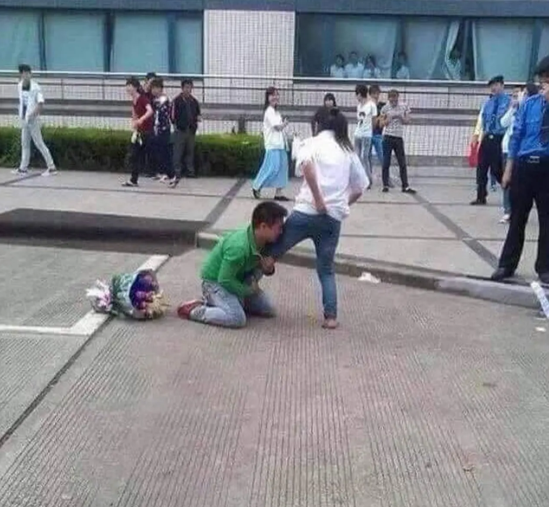 Potret kocak orang nembak © Instagram