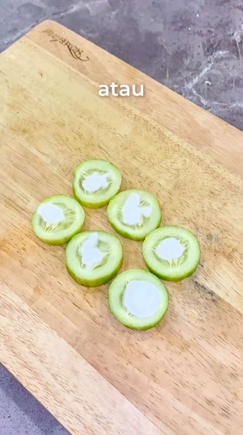 Tanpa semprotkan racun, ini trik ampuh mengusir kecoak cuma pakai 2 bahan dapur