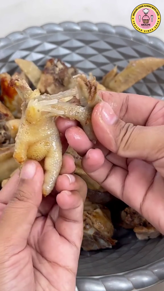 Cuma butuh waktu 20 menit, ini trik merebus daging ayam kampung agar empuk sempurna meski tanpa presto