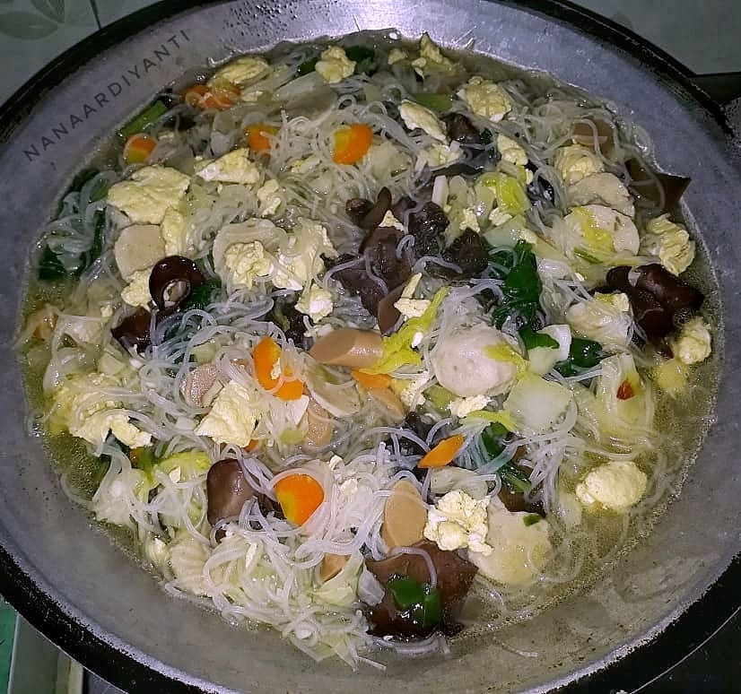11 Resep olahan bihun jagung kuah, enak, segar, dan menggugah selera