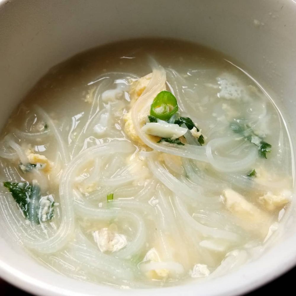 11 Resep olahan bihun jagung kuah, enak, segar, dan menggugah selera