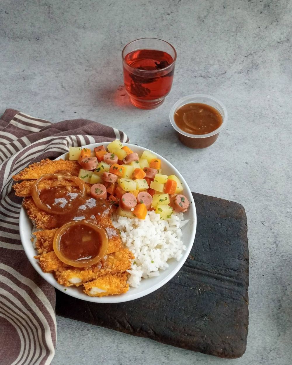 11 Resep rice bowl enak, praktis, menggugah selera, dan cocok untuk ide jualan