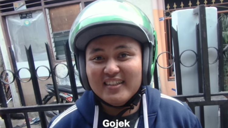 eka gustiwana kolaborasi dengan driver gojek eka gustiwana kolaborasi dengan driver gojek