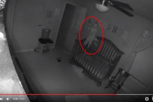 Serem, bayi ini menangis tengah malam dan kesurupan! 