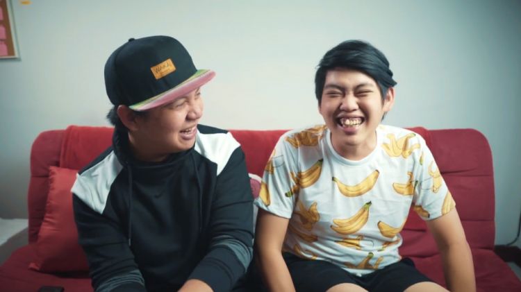 Tim2One Dapat Bingkisan Tahun Baru dari Youtube