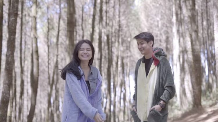 Romantis! Inilah Persembahan Spesial Luthfi Aulia Untuk Hanggini