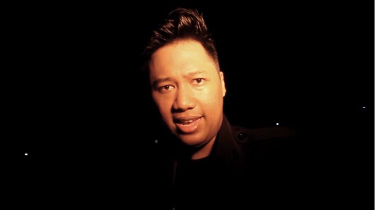 3 YouTuber Indonesia yang Berani Uji Nyali di Kuburan Jeruk Purut