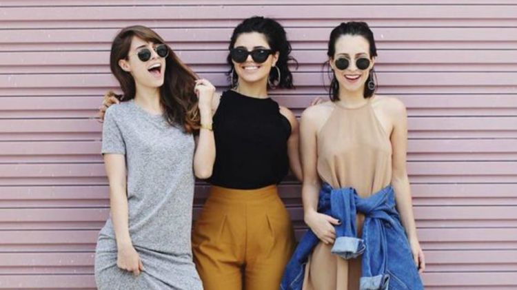 Tips Foto OOTD Instagram yang Nggak Ngebosenin dan Bikin Banjir Likes!