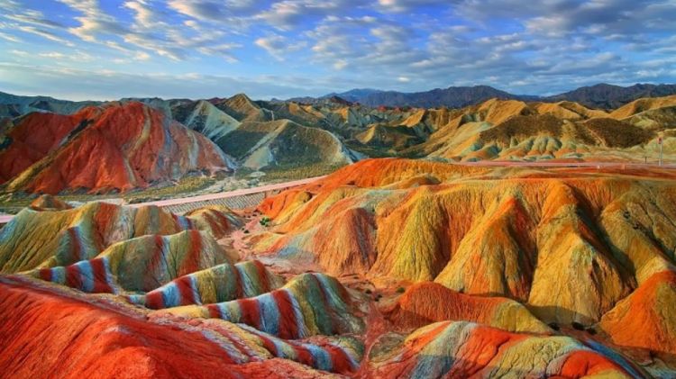5 Tempat Menakjubkan di Bumi Seperti Negeri Dongeng!