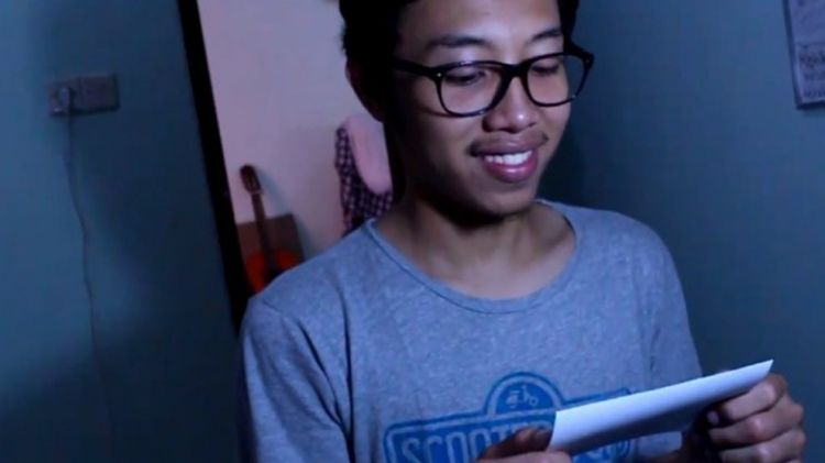 Hai! Sebuah Cerita Singkat Tentang Perasaan Cinta yang Terpendam