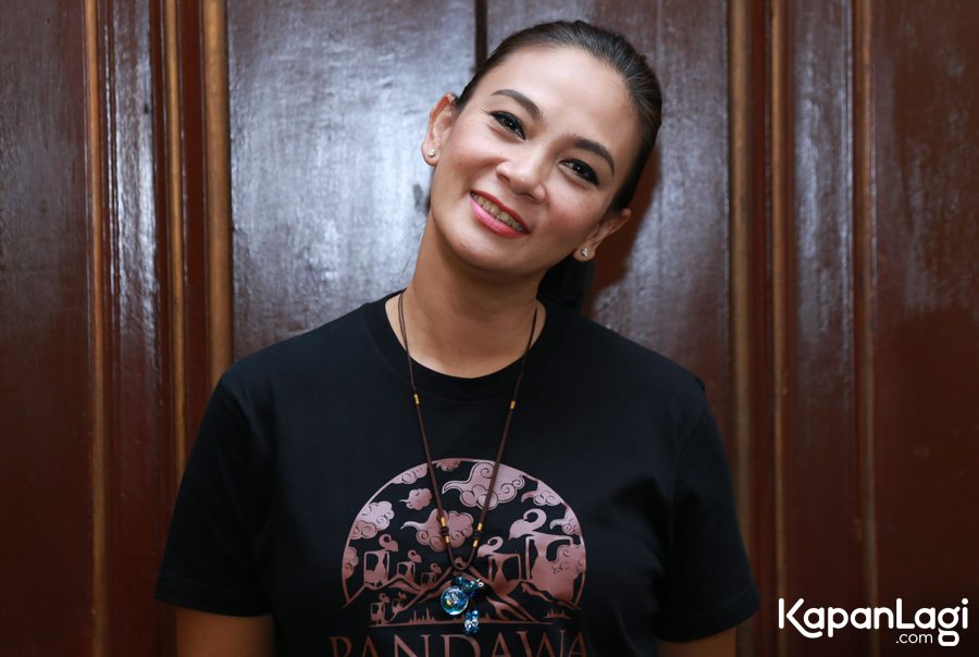 5 Artis ini sudah menimang cucu, masih cantik & memesona