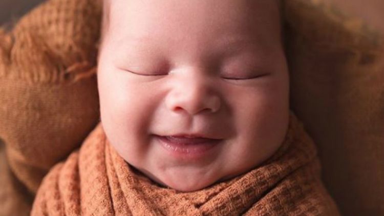 5 Potret George, Anak Pupsa Hoose yang Bikin Gemas Sangking Imutnya!