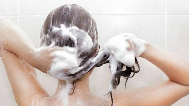 Trik Keramas yang Baik dan Benar Untuk Rambut Sehat!