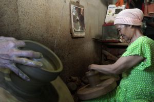 Teknik membuat gerabah ini unik banget, diklaim satu-satunya di dunia