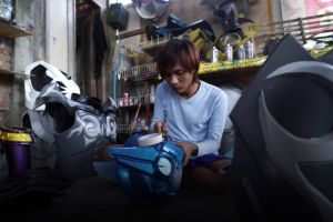 Kostum cosplay keren ini bikinan pemuda Jogja, pembeli ada dari AS