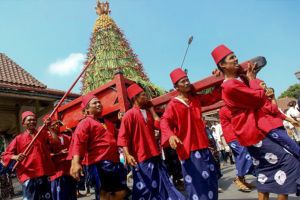 5 Tradisi lebaran unik berbagai daerah di Indonesia