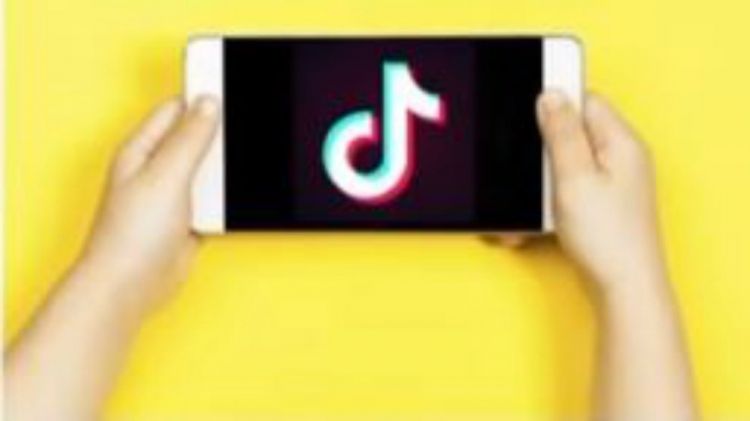 Banyak Mengadung Konten Negatif, Kominfo Blokir Aplikasi Tik Tok