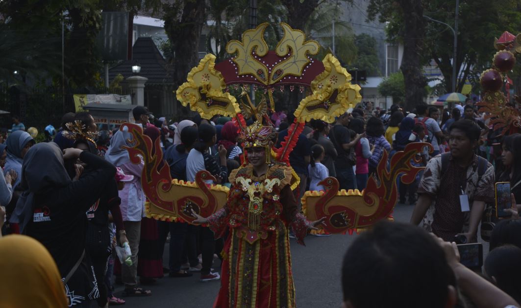 Eksotisme Batik Solo Carnival 2019, diikuti 11 negara ASEAN 
