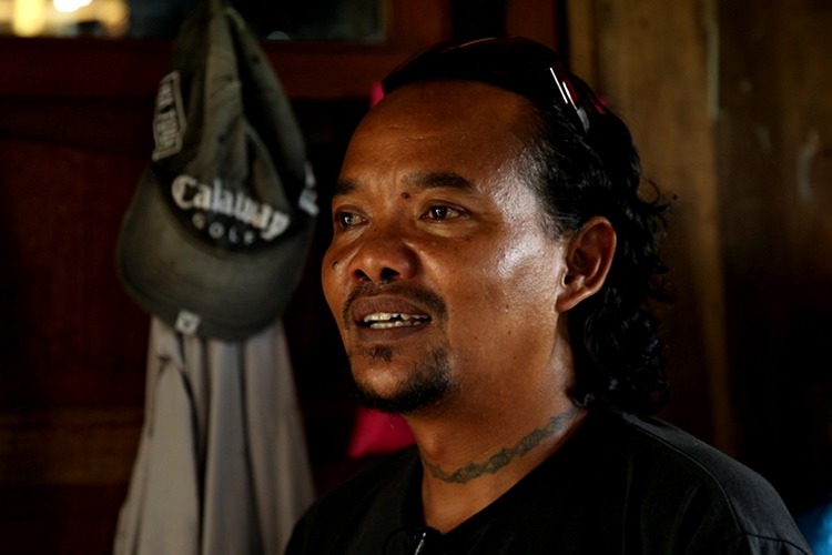 Depkolektor insyaf bangun panti asuhan, peci sarung trik jauhi maksiat