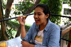 Curhat Ozie pemeran Bu Tejo 