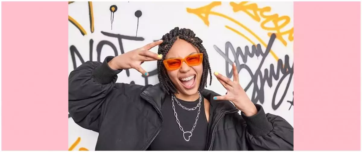 200 Kata-kata keren buat status, bikin media sosial milikmu makin menarik perhatian