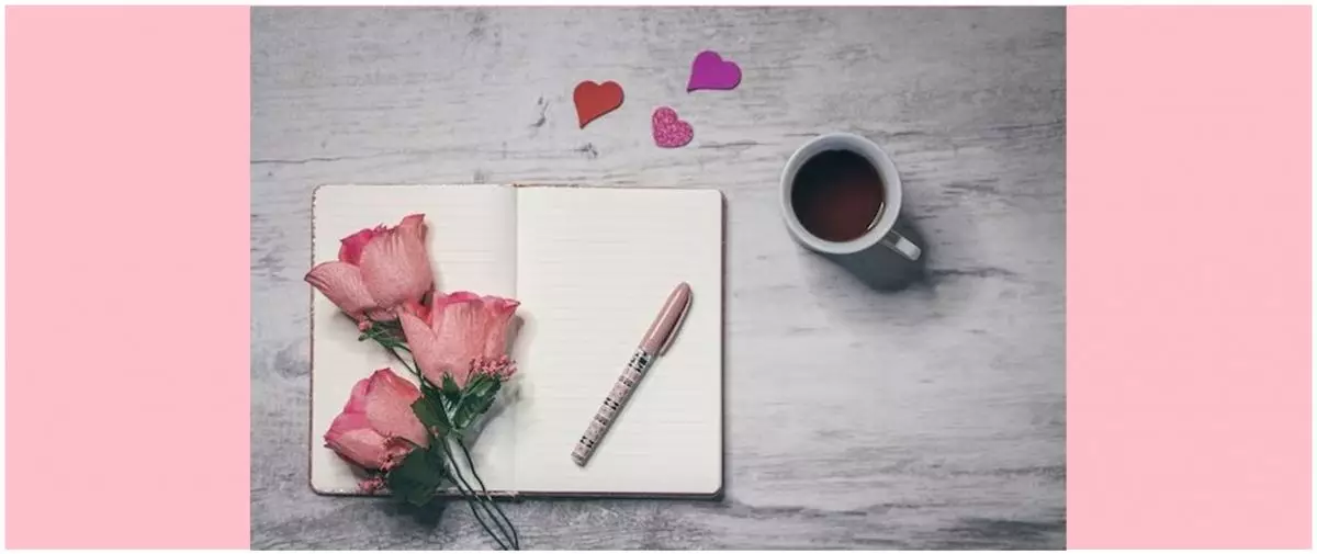 300 Pantun gombal 2 baris, singkat, romantis 2025, cocok bikin hati gebetan klepek-klepek 