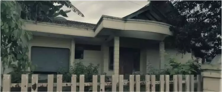 11 Potret rumah mendiang Farida Pasha di Semarang, tak terurus 7 tahun