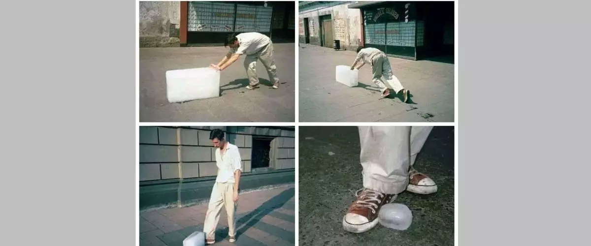 Mau ketawa tapi takut dosa, 11 momen apes saat orang kerja ini bikin nggak habis pikir