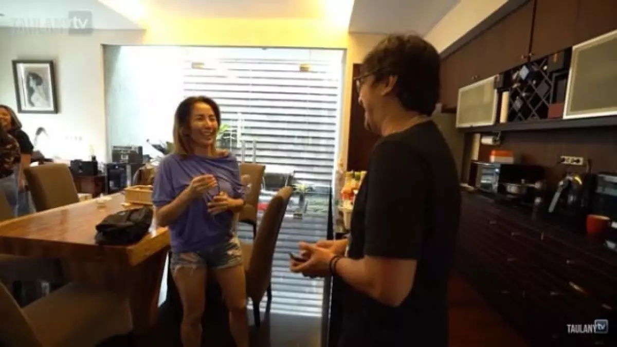 Rumah peninggalan Belanda dulu milik musisi top, ini 11 potret huniannya sebelum dan sesudah terkenal