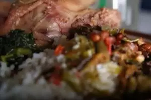 Ayam Kampung da Jangan Tholo Mbah Kebo kuliner legendaris Kulonprogo