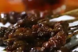 Nyobain Sate Bebek Paling Legend Di Banyumas