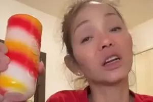 Bunda Corla dulu jadi artis kini kerja di restoran cepat saji