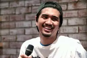 Momen Duta Sheila On 7 beri sapaan hangat kepada fans