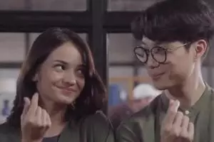 Momen kedekatan Enzy Storia dan Dikta Netizen Baper