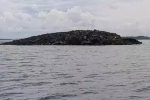 Viral fenomena munculnya pulau baru di Maluku usai gempa