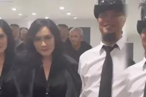 Nostalgia kisah Ahmad Dhani kejar cinta Pungky Sukmawati