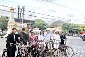 Salurkan hobi, perempuan ini gowes onthel Jogja-Ponorogo