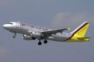 Pesawat Germanwings bawa 142 penumpang celaka di pegunungan Prancis