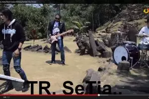 Istana Bintang punya Setia Band ada versi mentahnya, dengerin di sini!