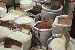 Unik, petani di Bali kembangkan beras warna-warni