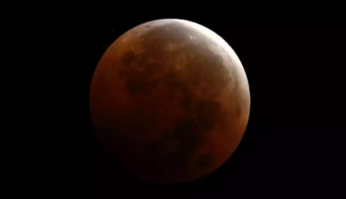 Ini mitos dari berbagai negara tentang gerhana bulan