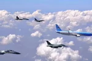 Mengapa pesawat TNI AU selalu ada bendera Merah Putih? Ini sejarahnya