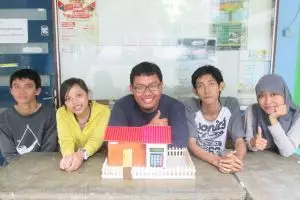 Trauma kemalingan, mahasiswa UGM ciptakan sistem keamanan rumah e-ktp