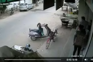 VIDEO: Hati-hati dengan gerak-gerik anak kecil