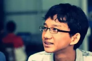 Cerita Ibnu Fajar rela kuliah 2 jurusan demi ikut Indonesia Mengajar