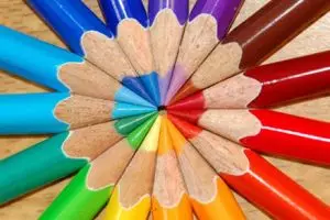 Kamu lagi stres? Pilih 7 warna ini agar hati kamu damai, coba deh!