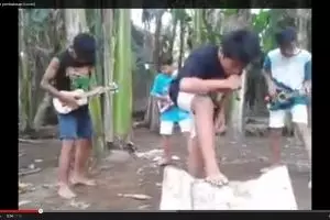Dunia metal geger oleh aksi lipsync 4 anak kecil ini!